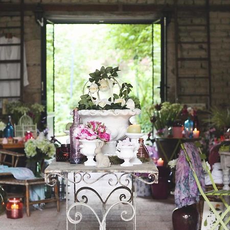 Le Bonheur A La Campagne Bed & Breakfast Lesmont Екстериор снимка