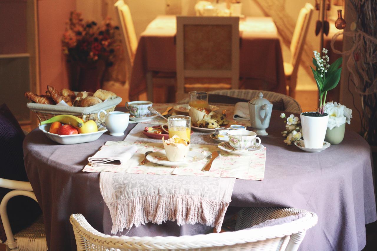 Le Bonheur A La Campagne Bed & Breakfast Lesmont Екстериор снимка