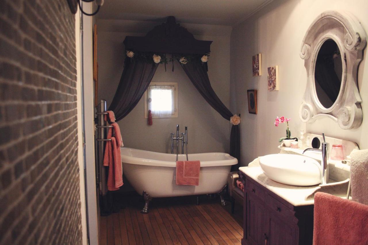 Le Bonheur A La Campagne Bed & Breakfast Lesmont Екстериор снимка
